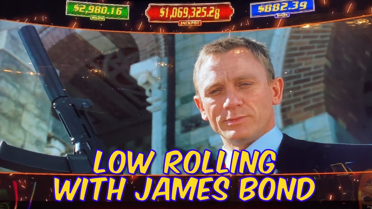 Low Rolling at 3 a.m. in Vegas with James Bond | An Excellent Bonus Round on Casino Royale Slot!