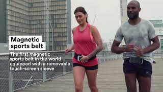 RUNNING WITH THE SHAPEHEART PHONE BELT