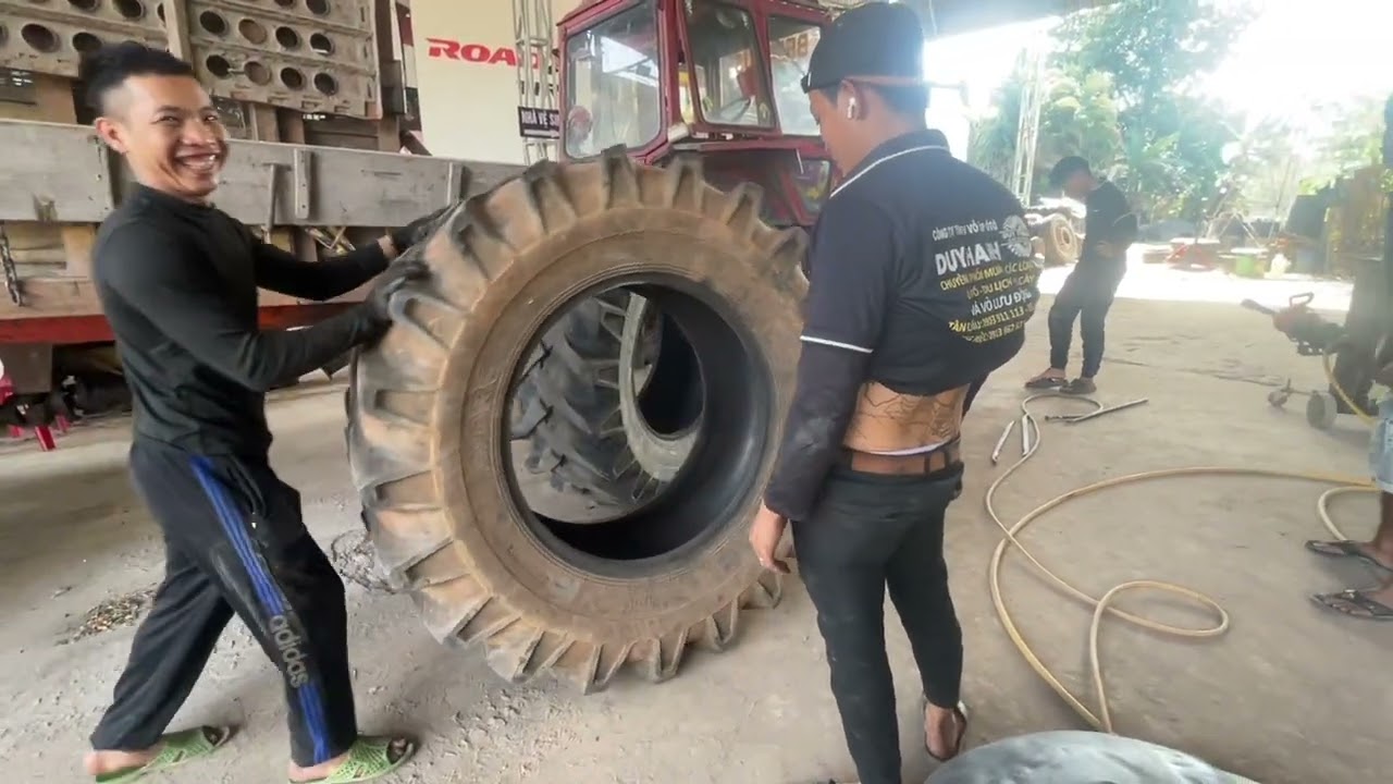 Bằng thay vỏ bánh cái máy cày