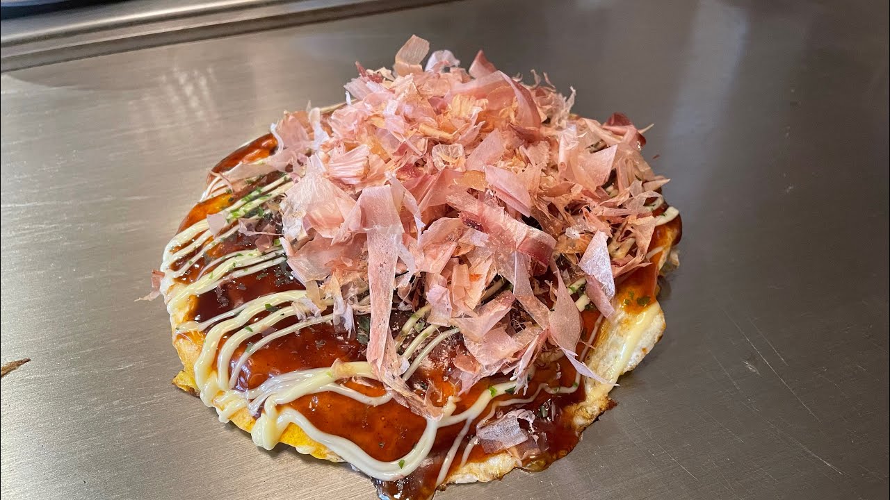 Okonomiyaki Savoury Pancake, Osaka, Japan YouTube