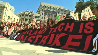 Thousands March on Day One of Oakland Teachers Strike