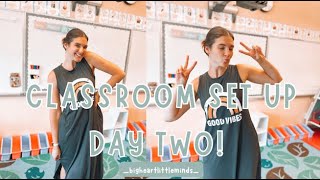 CLASSROOM SET UP DAY 2: UNPACKING, SETTLING IN & GETTING ORGANIZED!