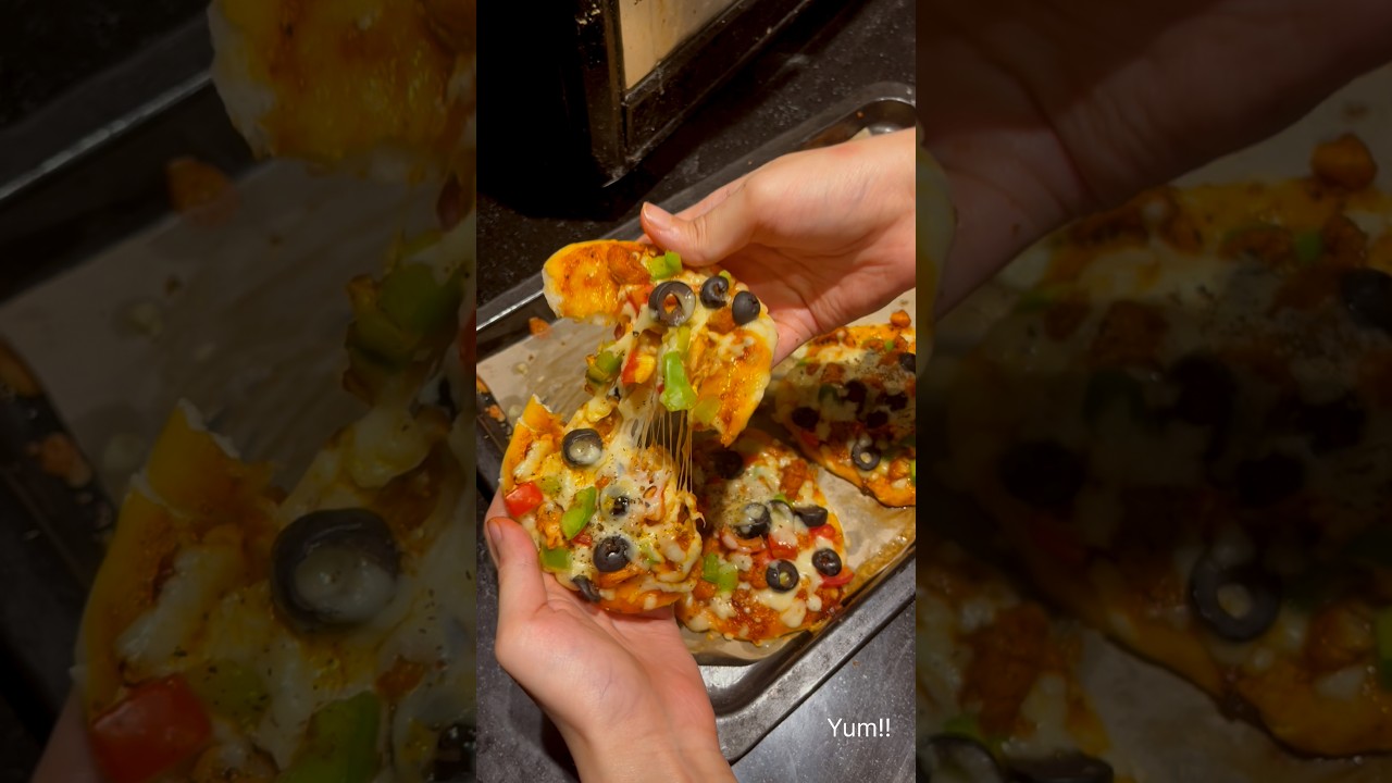 Homemade Mini pizzas 🍕 #baking  #asmr #minipizzas #shorts #youtubeshorts