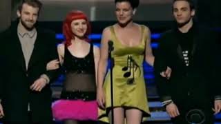 Paramore presented Best Rock Album - Grammy Awards 2011