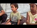 الطفلان فريال وعبد الرحمن عزام ينجوان من انهيار عمارة سكنية في غزة ويفقدان والدتهما وشقيقهما