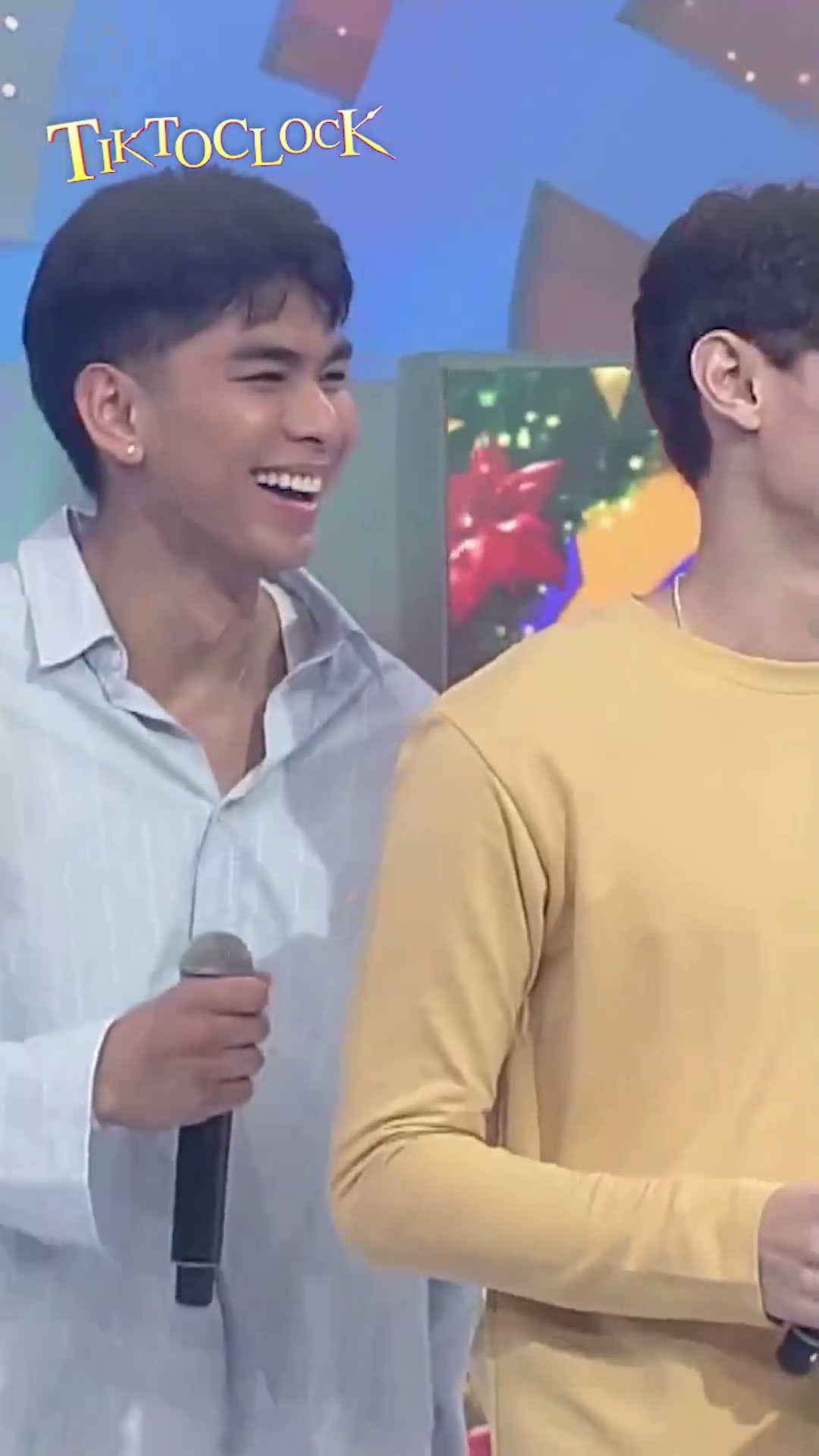Ang taas ng energy ng Sparkle cuties! #shorts | TiktoClock