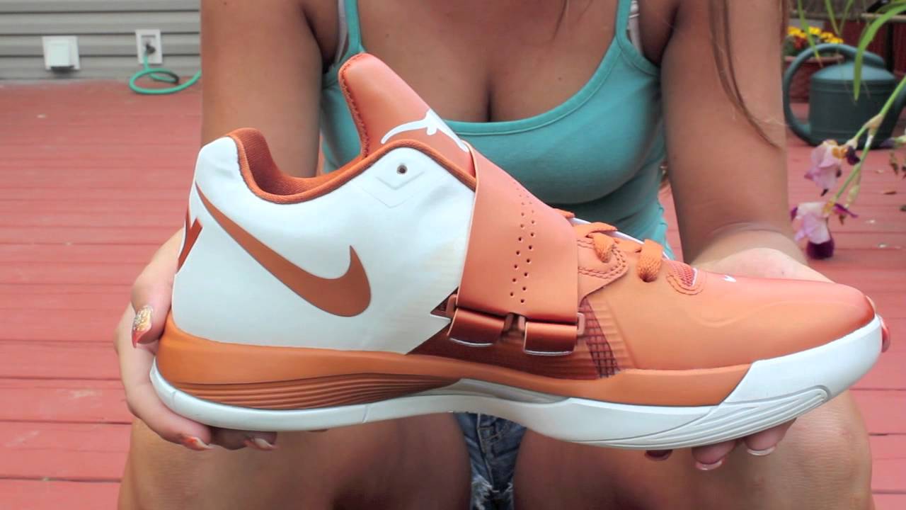 Birthday Gift from Menissa! - KD IV "Texas Longhorns" - Review/On Feet! - WeAreTheTrend