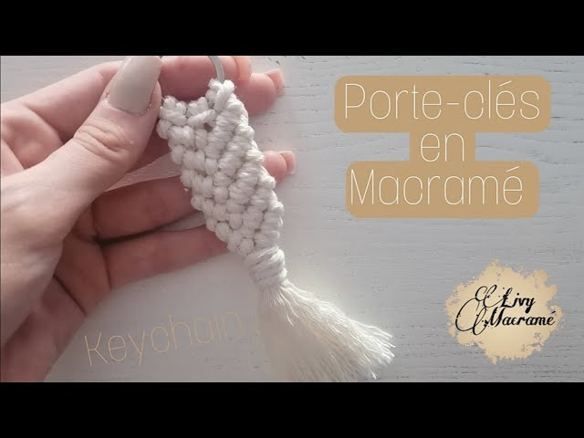 Porte clé Lettre en macramé, fait main dans le Sud-ouest