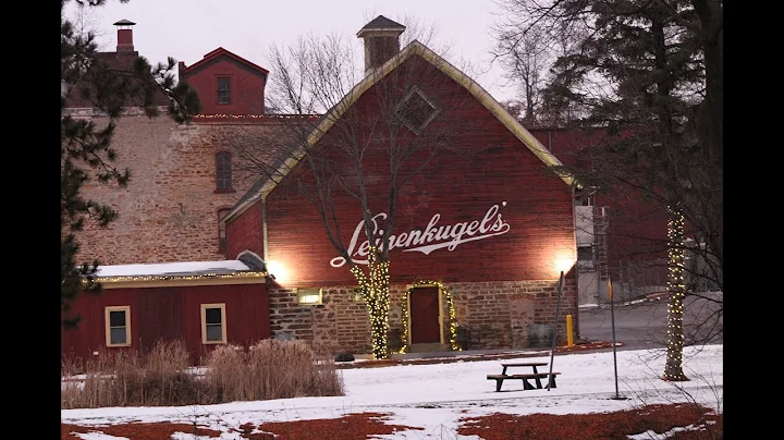 Visitors talk about Dick Leinenkugels last brewery...