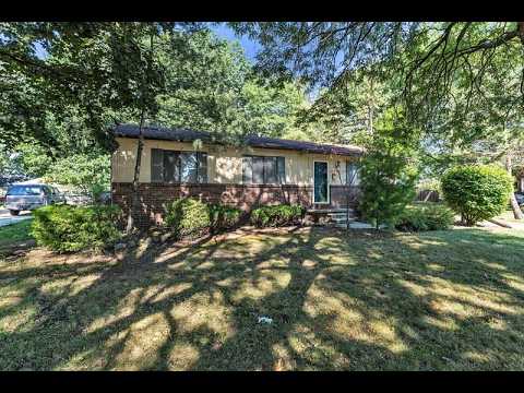 24533 Grove Avenue, Eastpointe, MI home video tour