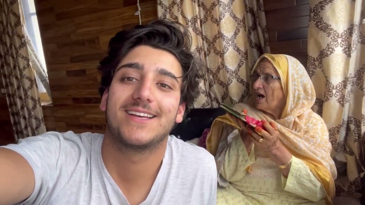 Dadi ka Room Tour 😍| Daily Vlogs | Mureen Shahmiri |