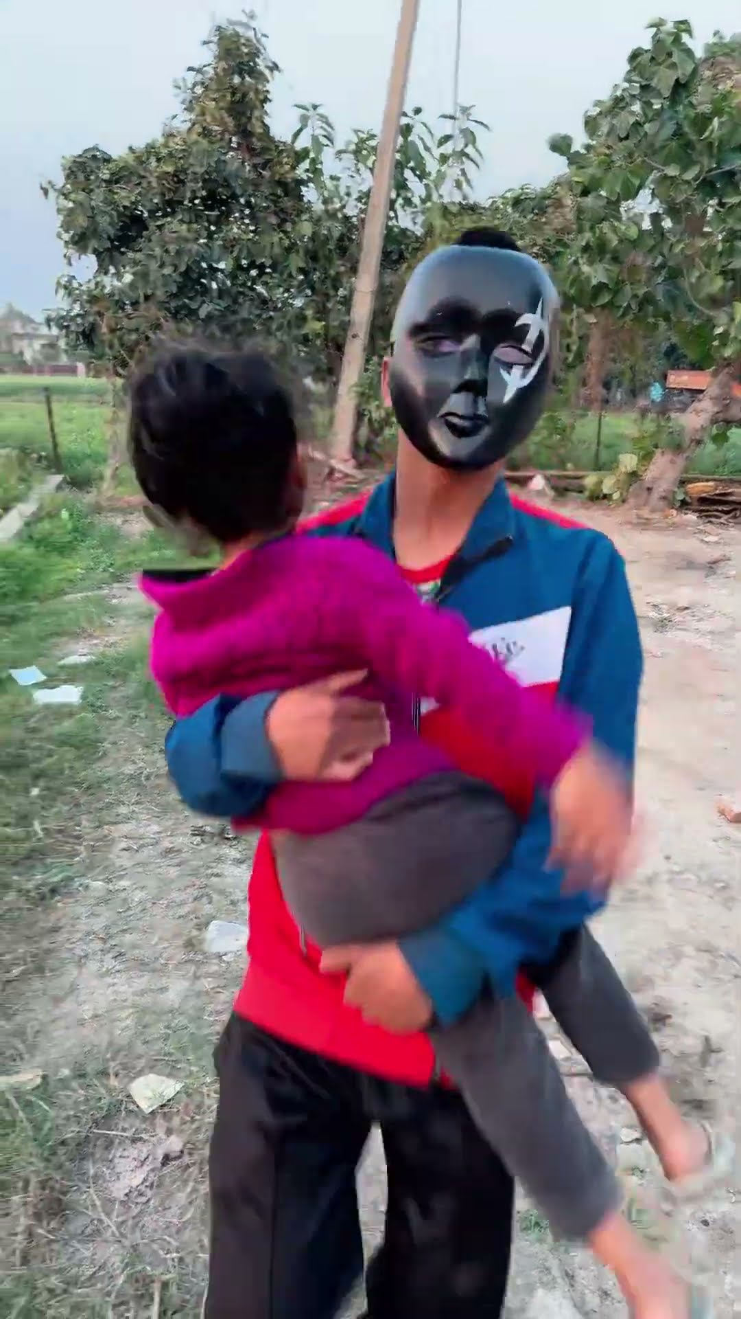 Chor Chor ?? #shorts #ytshorts #trending #funny #love #comedy