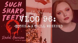 Christmas Books & A Chill Weekend | Vlog 96