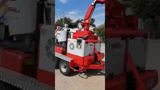 BV N.250 ο δυνατότερος ρυμουλκούμενος εντός πόλης θρυμματιστής της Αγοράς. Διάμετρος κοπής: 25 εκ.