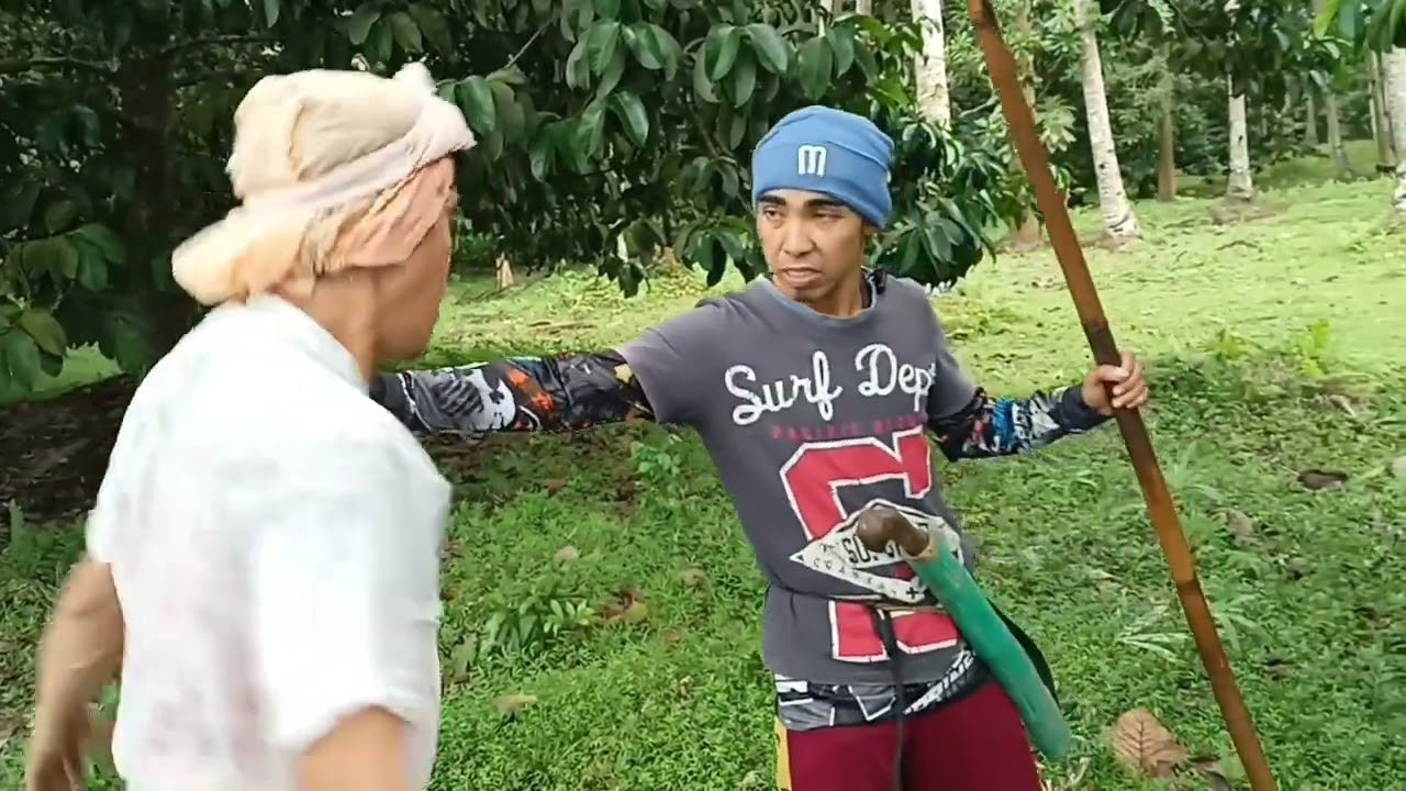 TAUSUG FUNNY VIDEO AMBUTUNG INAH DAYANG INDAH PUTLIH😀😀😀