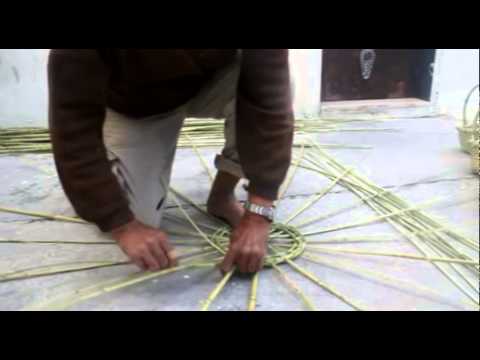 فيديو: كيف تصنع السلال