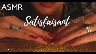 Satisfying ASMR 😴  Chuchotements et billes d'eau sur papier bulles délicat screenshot 5