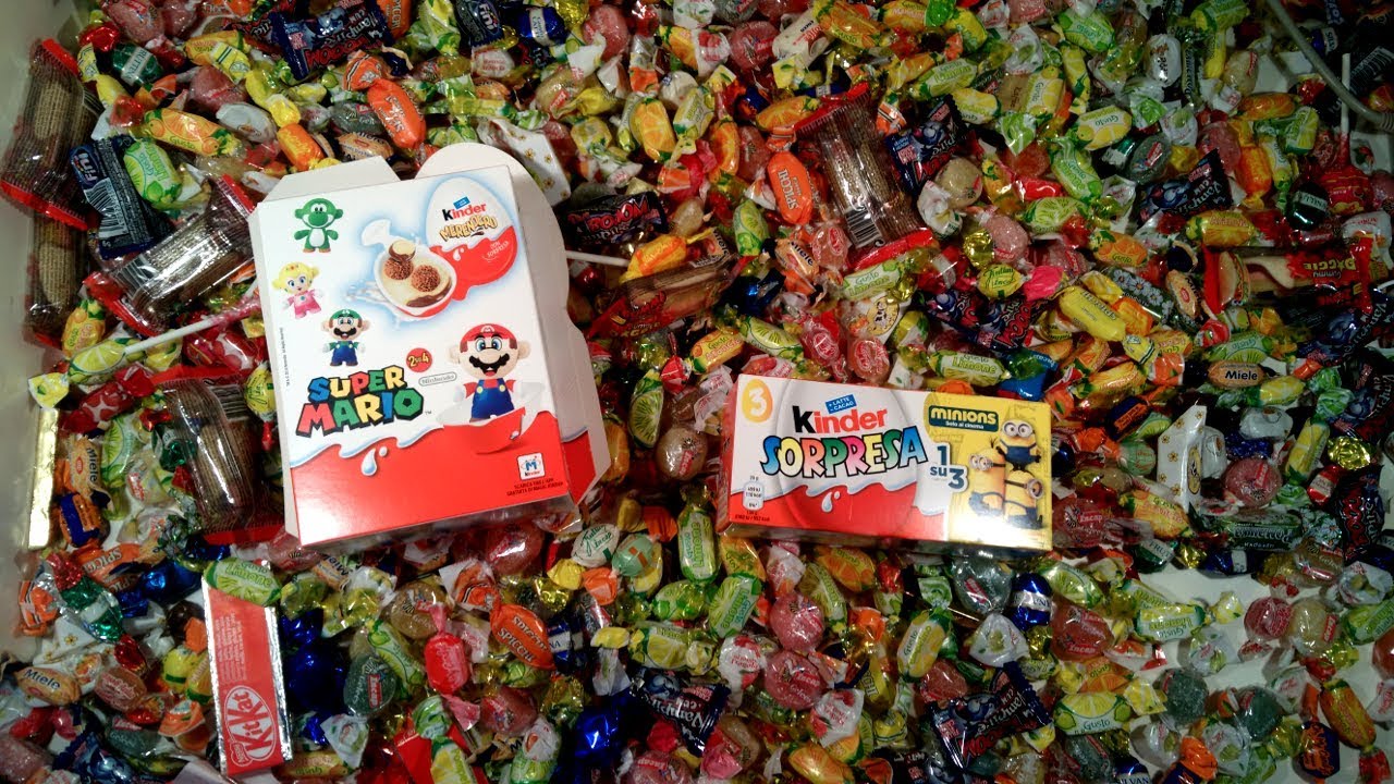 Kinder Surprise?! Ehm...No - A lot of CANDY! 