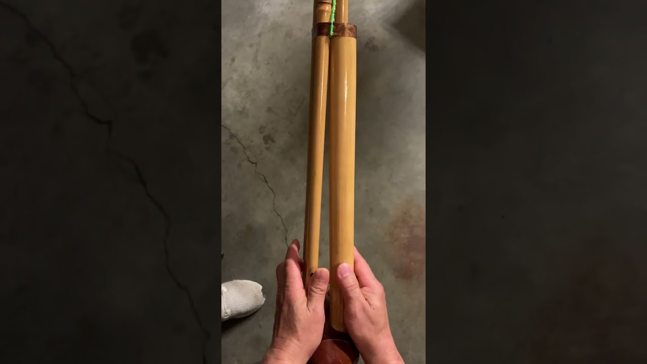 Qeej Sawv Kev (Chapter 1 & 2, Fiv, Zais Roj Zais Hneev)