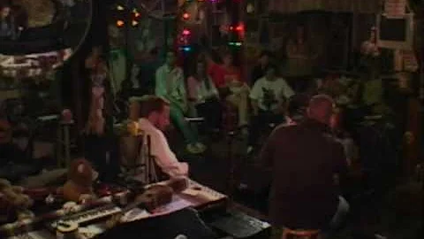 Songwriters collaborate at Kulak's Woodshed: Singe...