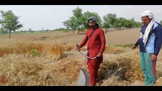 wheat cutting brush || Wheat machine گندم کے کٹائی والی مشین  rice reaper