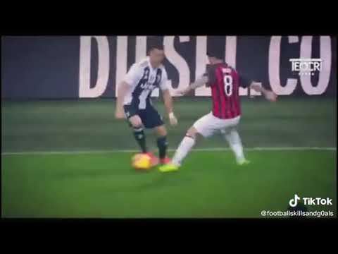 شايف بعيونك قصه