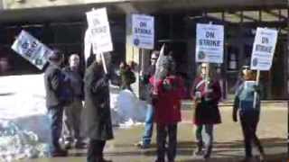 UIC faculty demand higher wages