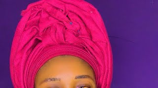 Simple center knot gele