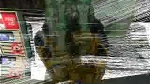 Half-Life: Source, Glitch Edition.