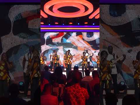 OWR HA OLAM MON AME SOUPIRE APRES TOI 