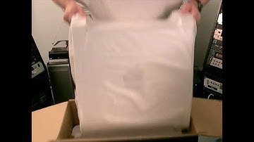 Original Mac Pro & Apple Cinema Display Unboxing from 2006