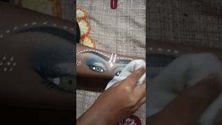 Eye makeup remove... #trendingshorts #makeup #youtubeshorts #makeupartist #bridesmaids #viralvideo