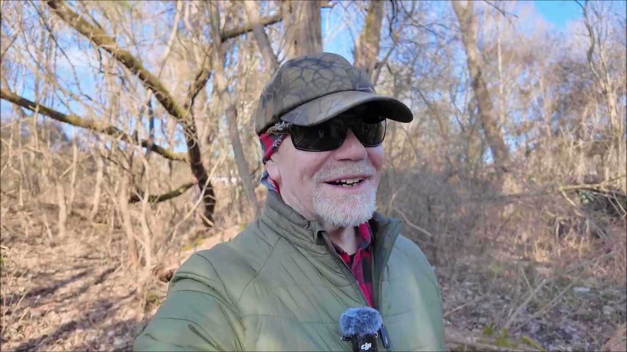 Co mi přišlo do emailu ze serveru YouTube   a něco navrch