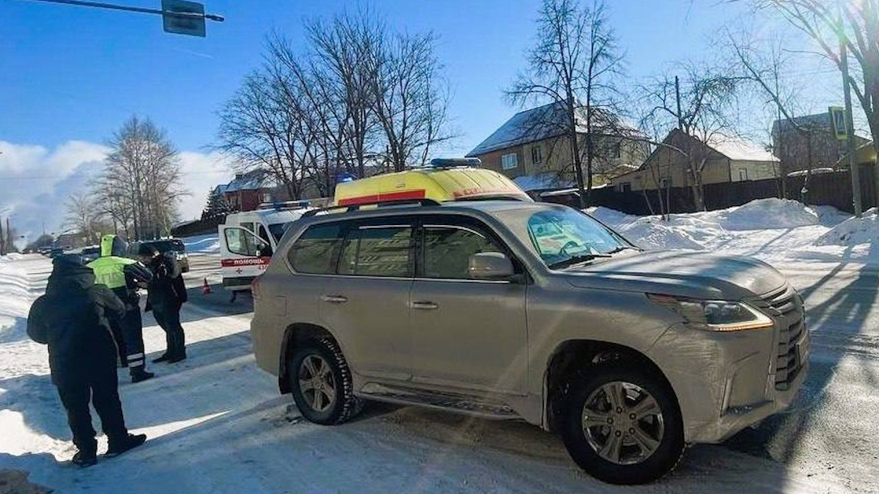 Ребёнок поскользнулся и попал под колёса. Real Video