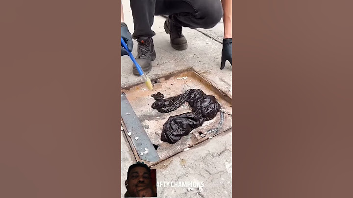 🚫🔜⚒️ DIY asphalt repair:  Transforming Potholes Step-by-Step. #shortvideos #trending #shorts #viral