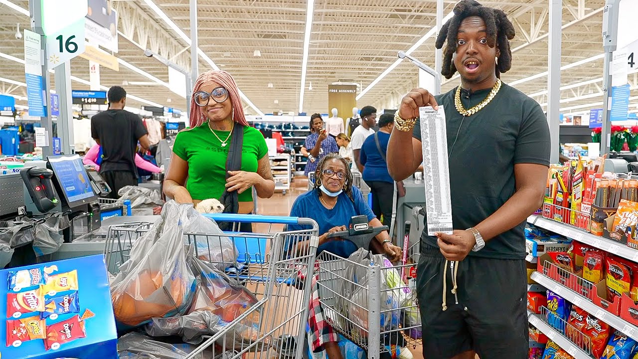 Оплата продуктов питания в День благодарения