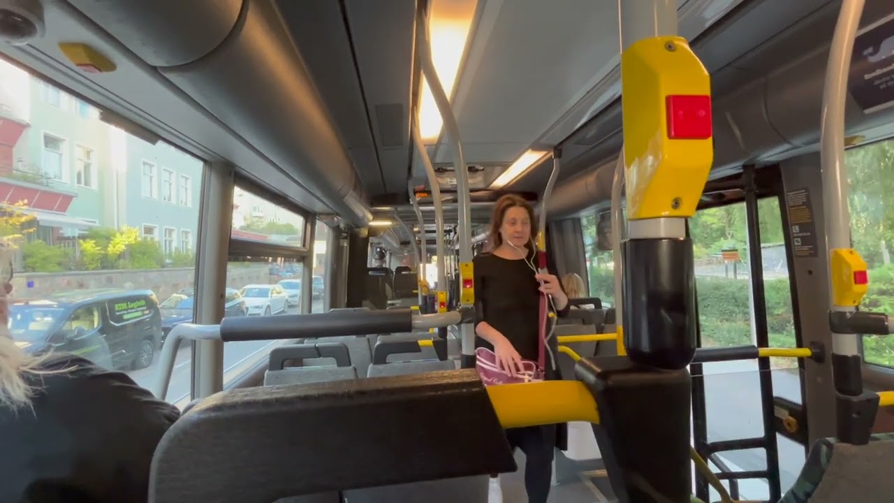 (EPIC ZF) Riding a Scania OmniLink CK280UA on line 133 from Ekensberg to Liljeholmen