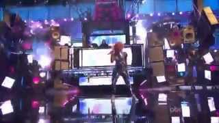 Nicki Minaj - Turn Me On & Super Bass Live! (AMA'S)