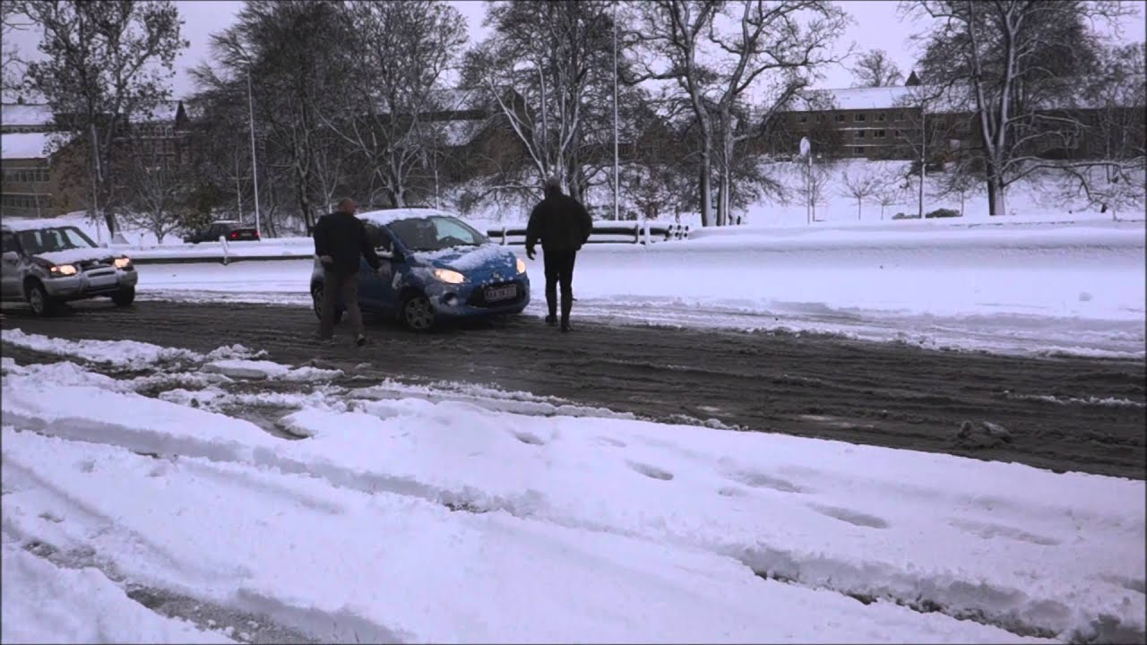 Snekaos i Trafikken i Århus 221115