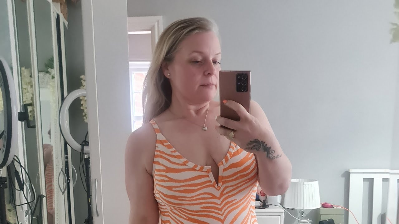 Someone needs to own up!           Plus, getting the wheelchair out & packing 7 swimming costumes 😂🙈