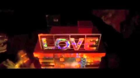 CHRIS TRAVIS - Hallucinate Dreaming