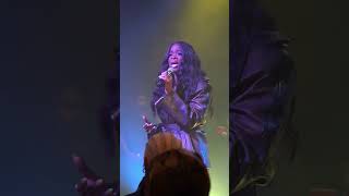 Ari Lennox Bodied This Performance !!💕