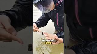 Ketika Digigit Lintah Pas Banjir