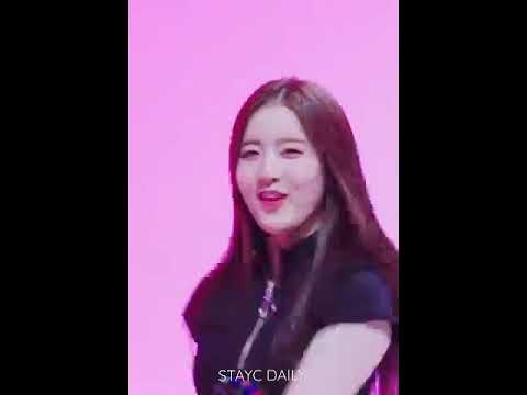 STAYC covering Lovesick Girls by BLACKPINK💗#shorts#kpop#stayc#blackpink