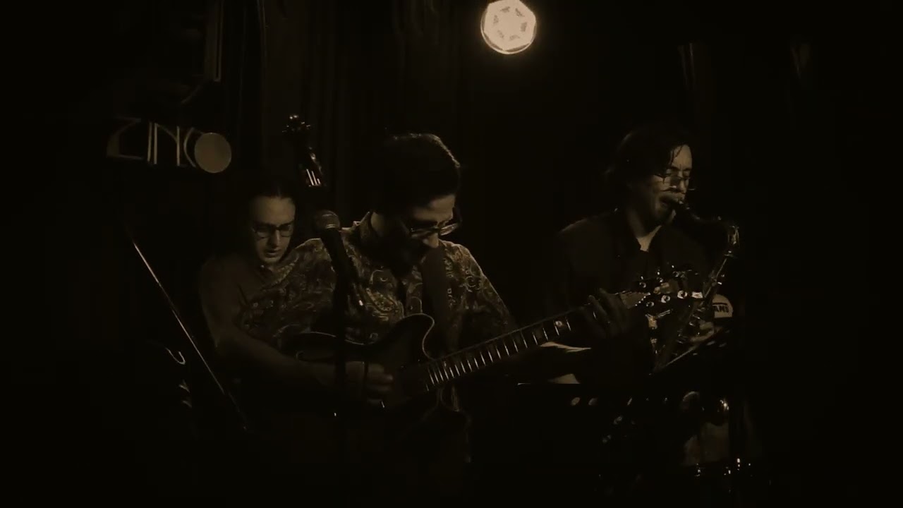 2 + 2 = 5  (The Lukewarm) Christian Balderas (LEGADO 5tet)