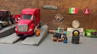 WSI Models 1/50 Scale 33-2026 - Peterbilt 579 6x4 Truck...100% exhibition... screenshot 3