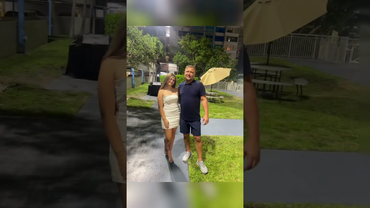 Останній дзвоник та вручення атестатів середньої школи у Флориді, місто Авентура 