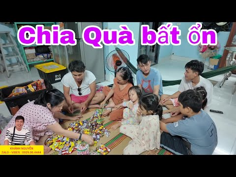 Chia quà bất ổn/ Nóng nhất lúc này tại nhà Ba Mẹ Khánh Phong. Chị Hảo và gia đình ngồi gần 2 tiếng.