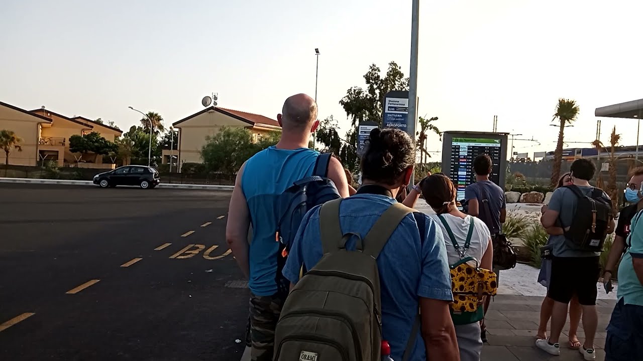 Stazione Fontanarossa Catania con percorso fino all'aeroporto in navetta o a piedi