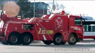 Bus In Schwierigkeiten Großer Abschlepper Actros Im Einsatz